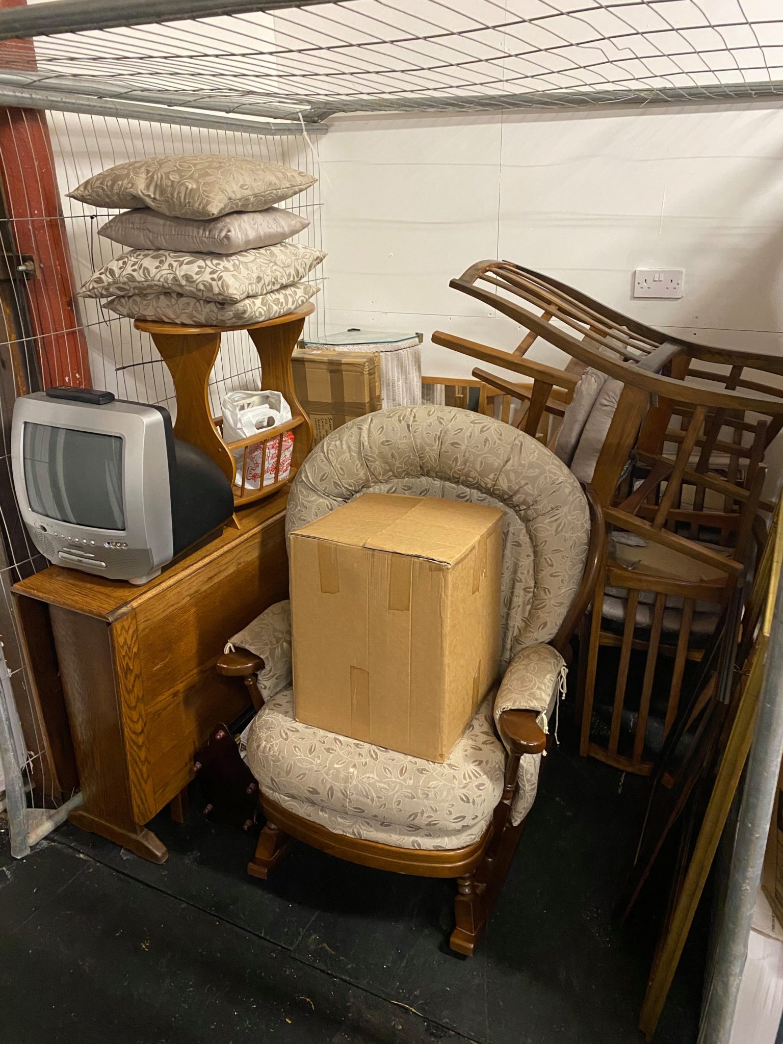 Abandoned storage auctions Storage Bidder