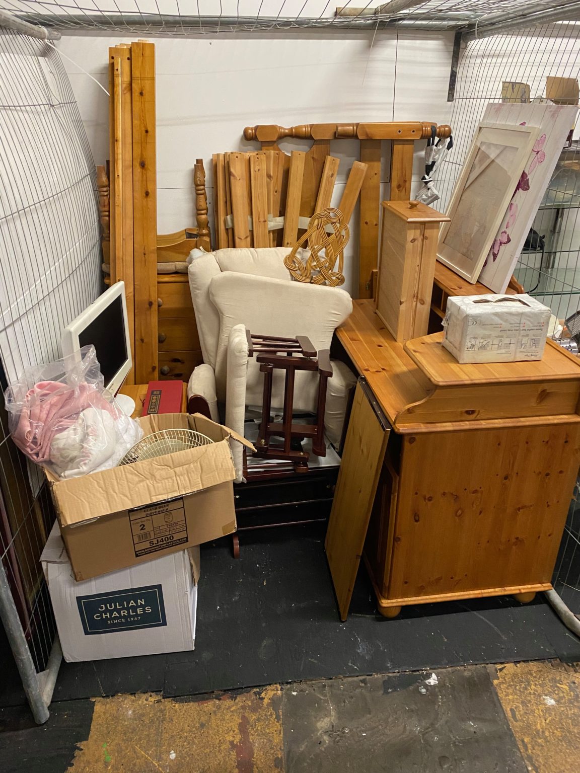 Abandoned storage auctions Storage Bidder