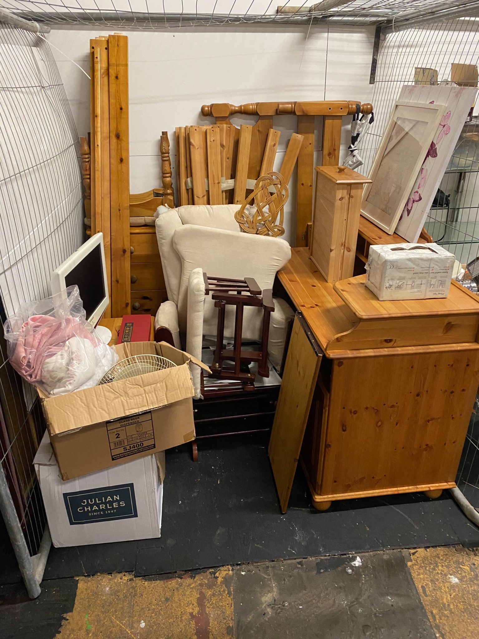 Abandoned storage auctions Storage Bidder